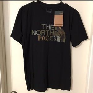 The North Face Men’s T-shirt Size Small